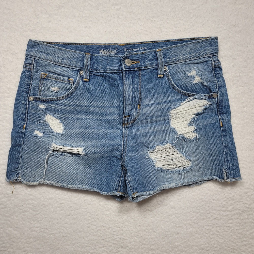 MOSSIMO Denim Boyfriend Midi Distressed Ripped Raw Hem Jean Shorts